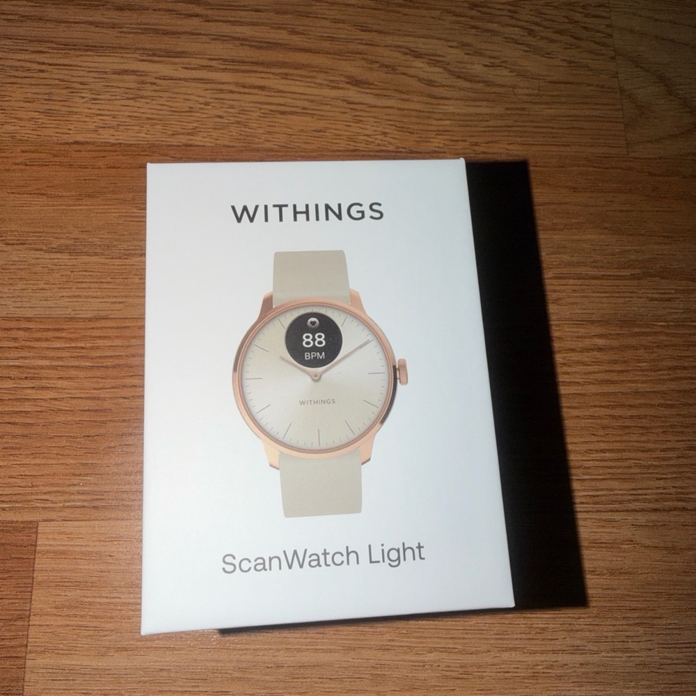 Withings ScanWatch Light - Sleep Monitor Smart Watch - Sand - 37mm